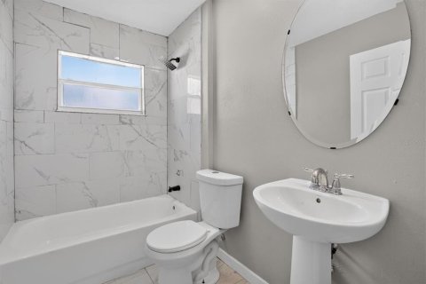 Casa en venta en Kissimmee, Florida, 3 dormitorios, 144.93 m2 № 2386217 - foto 23