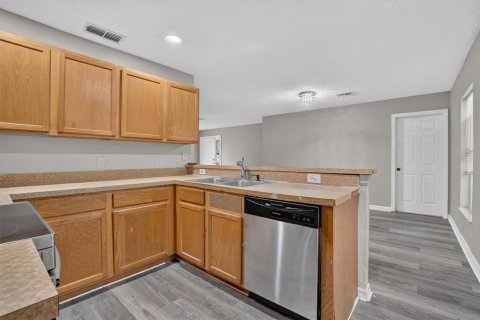 Casa en venta en Kissimmee, Florida, 3 dormitorios, 144.93 m2 № 2386217 - foto 11