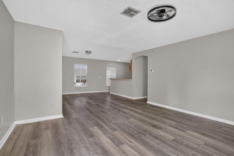 Casa en venta en Kissimmee, Florida, 3 dormitorios, 144.93 m2 № 2386217 - foto 6