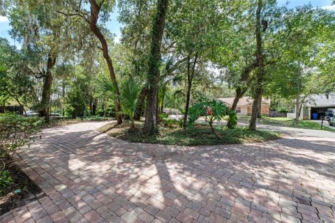 Villa ou maison à vendre à Oviedo, Floride: 5 chambres, 345.88 m2 № 1856664 - photo 8
