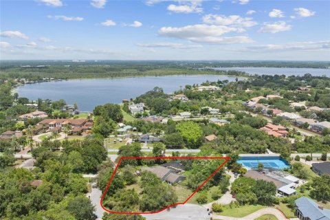 House in Orlando, Florida 4 bedrooms, 302.58 sq.m. № 1778548 - photo 3