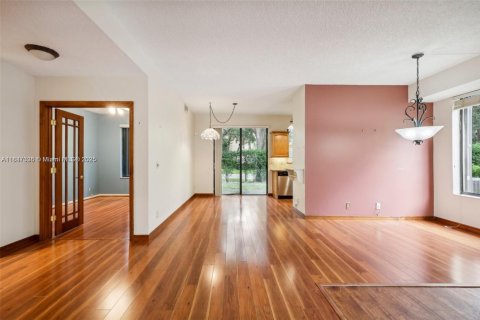 Condominio en venta en Plantation, Florida, 3 dormitorios, 137.5 m2 № 1828709 - foto 9