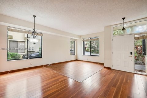 Condominio en venta en Plantation, Florida, 3 dormitorios, 137.5 m2 № 1828709 - foto 13