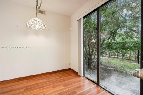Condominio en venta en Plantation, Florida, 3 dormitorios, 137.5 m2 № 1828709 - foto 10
