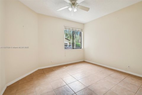 Condominio en venta en Plantation, Florida, 3 dormitorios, 137.5 m2 № 1828709 - foto 20