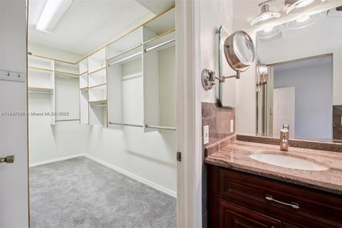 Condominio en venta en Plantation, Florida, 3 dormitorios, 137.5 m2 № 1828709 - foto 18