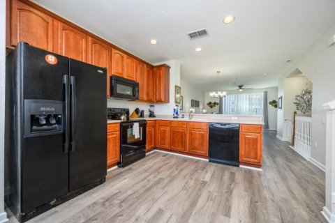 Townhouse in Orlando, Florida 3 bedrooms, 162.21 sq.m. № 1723157 - photo 9