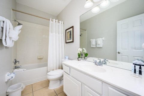 Townhouse in Orlando, Florida 3 bedrooms, 162.21 sq.m. № 1723157 - photo 24