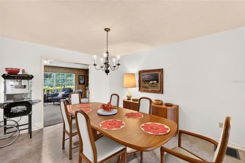 Villa ou maison à vendre à Gainesville, Floride: 4 chambres, 270.81 m2 № 2305054 - photo 19