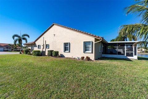 Villa ou maison à vendre à Lake Worth, Floride: 3 chambres, 190.54 m2 № 2023545 - photo 4