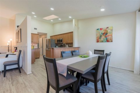 Villa ou maison à vendre à Lake Worth, Floride: 3 chambres, 190.54 m2 № 2023545 - photo 16