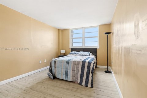 Copropriété à louer à Miami, Floride: 2 chambres, 108.32 m2 № 2031196 - photo 7