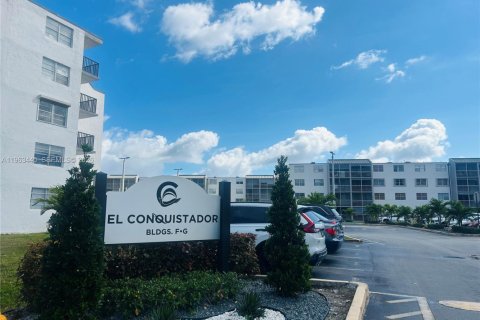 Condo à Miami, Floride, 2 chambres  № 2031196