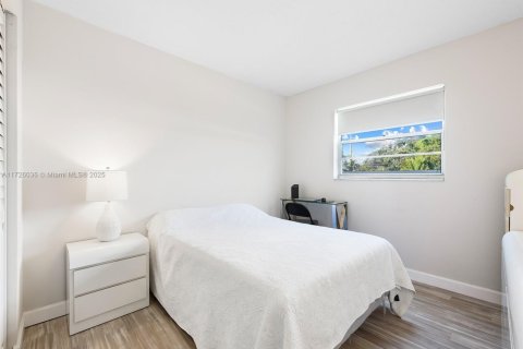 Copropriété à vendre à Hollywood, Floride: 2 chambres, 60.39 m2 № 1937163 - photo 8