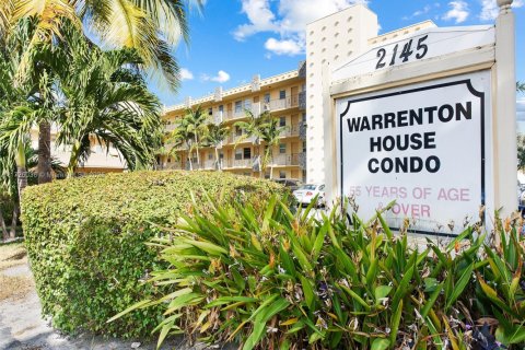 Copropriété à vendre à Hollywood, Floride: 2 chambres, 60.39 m2 № 1937163 - photo 15