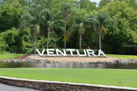 Condo in Orlando, Florida, 2 bedrooms  № 1760335 - photo 2