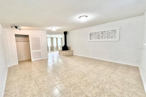House in Orlando, Florida 3 bedrooms, 161.74 sq.m. № 1876351 - photo 16