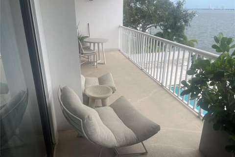 Condo in Tampa, Florida, 3 bedrooms  № 2272753 - photo 22