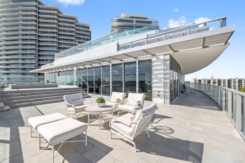 Condo in Fort Lauderdale, Florida, 4 bedrooms  № 1994619 - photo 18