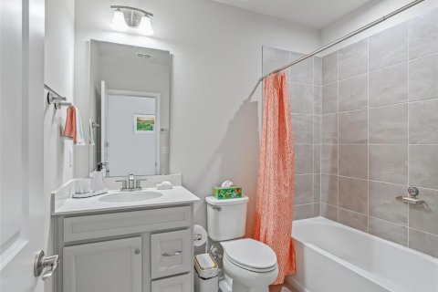 Купить виллу или дом в Леди-Лейк, Флорида 7 комнат, 140.19м2, № 2118611 - фото 28