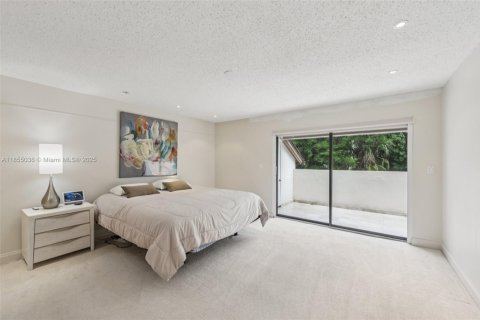 Condominio en venta en Plantation, Florida, 3 dormitorios, 170.94 m2 № 1933091 - foto 15