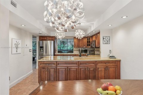 Condominio en venta en Plantation, Florida, 3 dormitorios, 170.94 m2 № 1933091 - foto 13