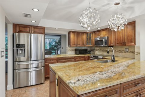 Condominio en venta en Plantation, Florida, 3 dormitorios, 170.94 m2 № 1933091 - foto 11