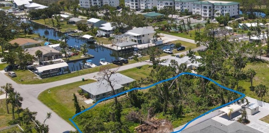 Terreno en Englewood, Florida № 2148471