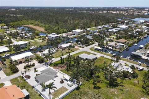 Terreno en venta en Englewood, Florida № 2148471 - foto 5