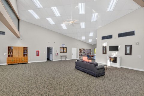 Condo in Tamarac, Florida, 2 bedrooms № 2177511 - photo 25