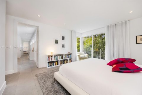 Купить виллу или дом в Майами, Флорида 4 спальни, 309.74м2, № 1998218 - фото 11