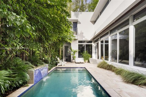 Купить виллу или дом в Майами, Флорида 4 спальни, 309.74м2, № 1998218 - фото 28