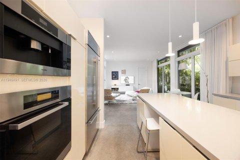 Купить виллу или дом в Майами, Флорида 4 спальни, 309.74м2, № 1998218 - фото 8