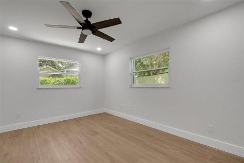 Appartement à louer à Belleair Bluffs, Floride: 2 chambres, 92.16 m2 № 2411385 - photo 22