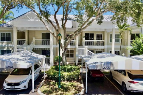 Casa en alquiler en Bradenton, Florida, 3 dormitorios, 183.57 m2 № 1853012 - foto 1