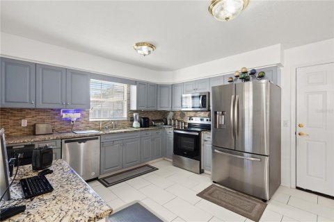 Casa en venta en Zephyrhills, Florida, 2 dormitorios, 131.64 m2 № 1529255 - foto 12