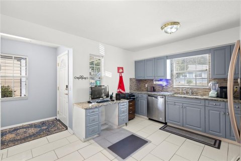 Casa en venta en Zephyrhills, Florida, 2 dormitorios, 131.64 m2 № 1529255 - foto 13
