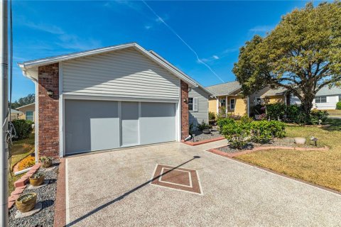 Casa en venta en Zephyrhills, Florida, 2 dormitorios, 131.64 m2 № 1529255 - foto 3
