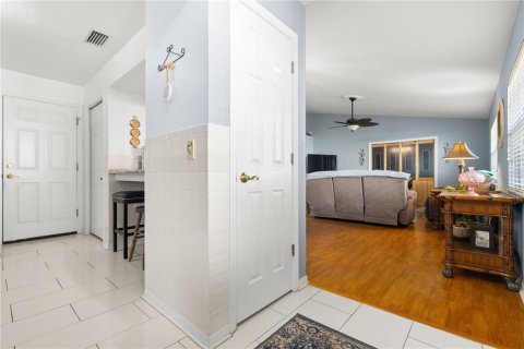 Casa en venta en Zephyrhills, Florida, 2 dormitorios, 131.64 m2 № 1529255 - foto 11