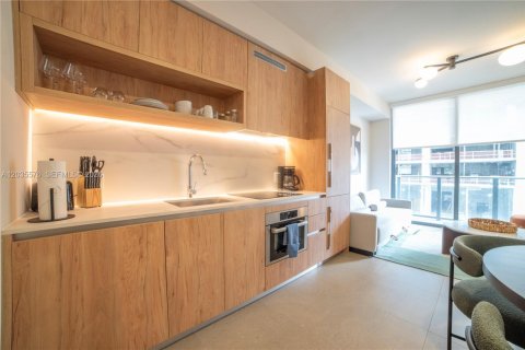 Купить кондоминиум в Майами, Флорида 1 спальня, 55.74м2, № 2155075 - фото 2