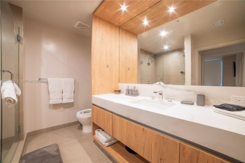 Купить кондоминиум в Майами, Флорида 1 спальня, 55.74м2, № 2155075 - фото 14
