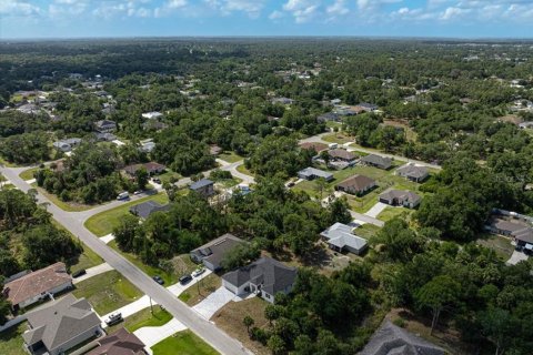Villa ou maison à vendre à North Port, Floride: 3 chambres, 221.85 m2 № 2234381 - photo 27