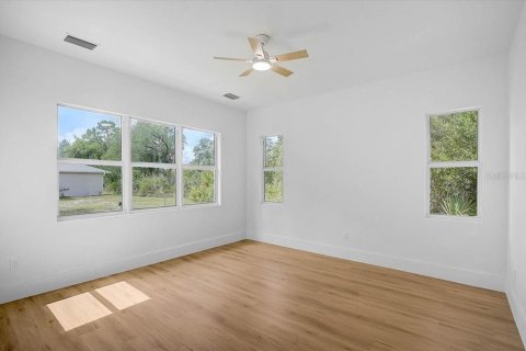 Villa ou maison à vendre à North Port, Floride: 3 chambres, 221.85 m2 № 2234381 - photo 13