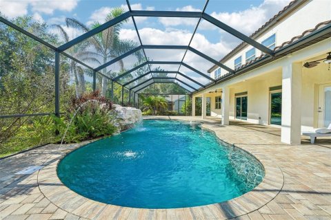 House in Lutz, Florida 7 bedrooms, 440.54 sq.m. № 2313046 - photo 29