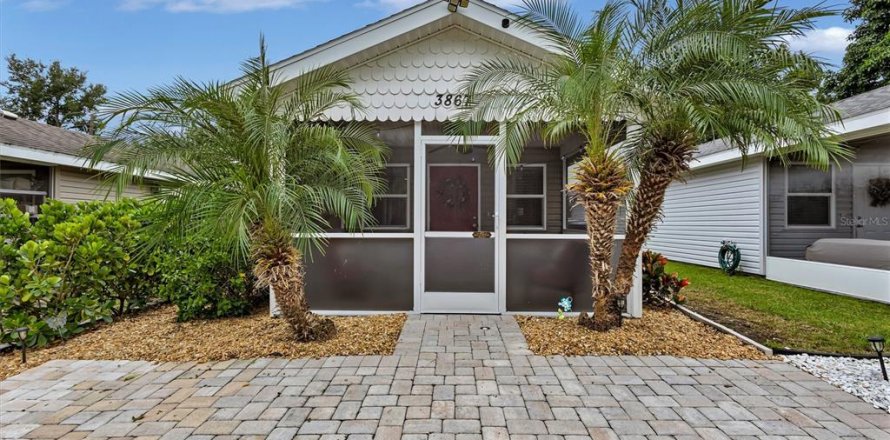 Villa ou maison à Sarasota, Floride 2 chambres, 68.28 m2 № 2400102