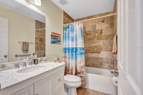 Villa ou maison à vendre à Sarasota, Floride: 2 chambres, 68.28 m2 № 2400102 - photo 21