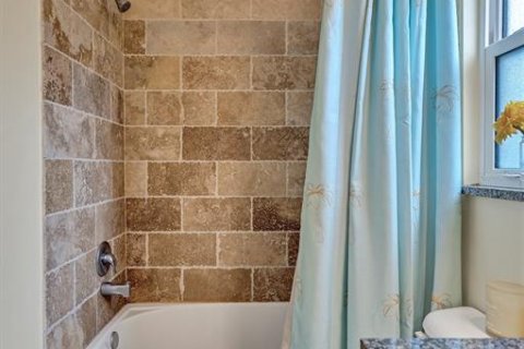 Villa ou maison à vendre à Sarasota, Floride: 2 chambres, 68.28 m2 № 2400102 - photo 26
