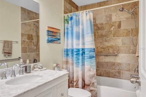 Villa ou maison à vendre à Sarasota, Floride: 2 chambres, 68.28 m2 № 2400102 - photo 20