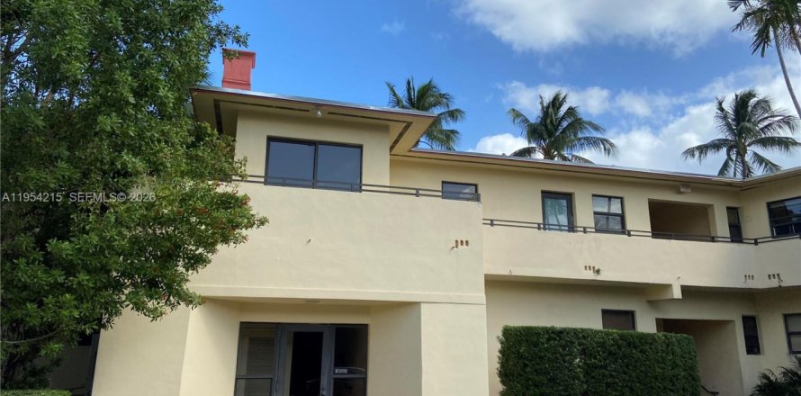 Apartamento en Bal Harbour, Florida 1 dormitorio, 76.46 m2 № 2008971