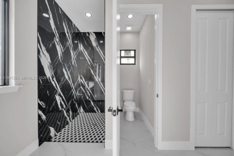 Villa ou maison à vendre à Lehigh Acres, Floride: 3 chambres, 153.29 m2 № 2003319 - photo 24